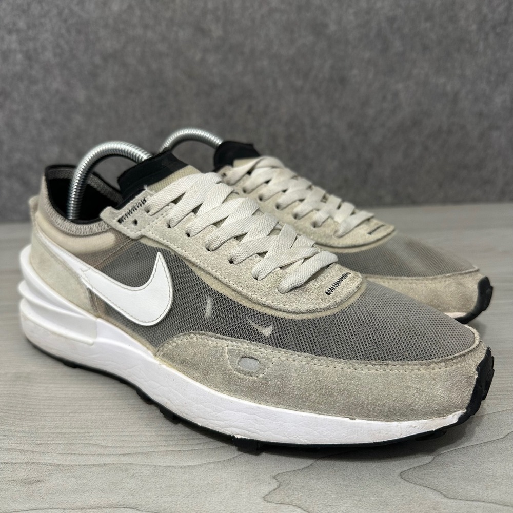 Nike Men's Grey and White Mesh Suede Sneakers